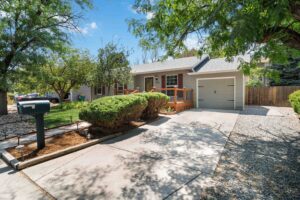2005 S Ivory Way 2005 S Ivory Way