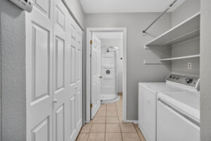 2005 S Ivory Way 2005 S Ivory Way