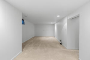 2670 Ivanhoe Street 2670 Ivanhoe Street
