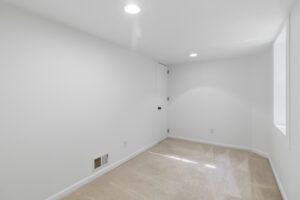 2670 Ivanhoe Street 2670 Ivanhoe Street